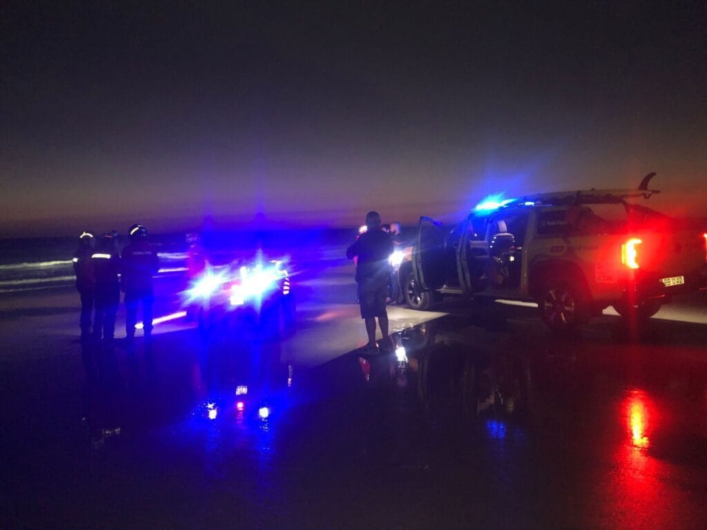Esposende: Dado alerta para corpo na praia da Ramalha buscas noite amarok ISN
