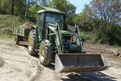 trator roubado à junta viana