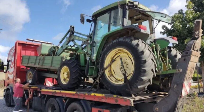 Viana: Trator roubado à Junta de Barroselas e Carvoeiro recuperado “a 250 quilómetros de distância” Trator barroselas