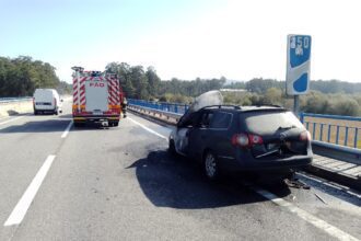 a11 carro arde