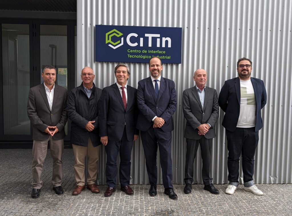 Cluster automóvel levou secretário de Estado da Economia ao CiTin 1 visita secretario de estado da economia