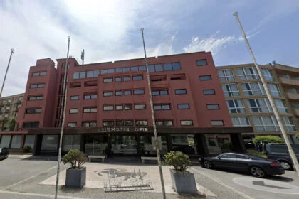 hotel axis ofir