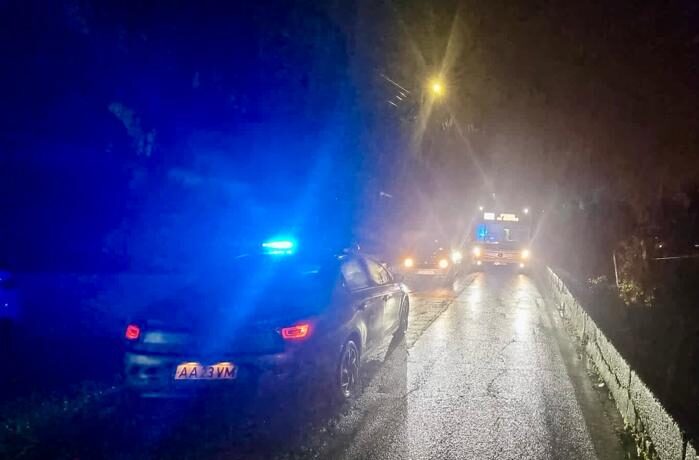 Braga: Aluimento de via danifica carro e retém autocarro dos TUB em Celeirós aluimento