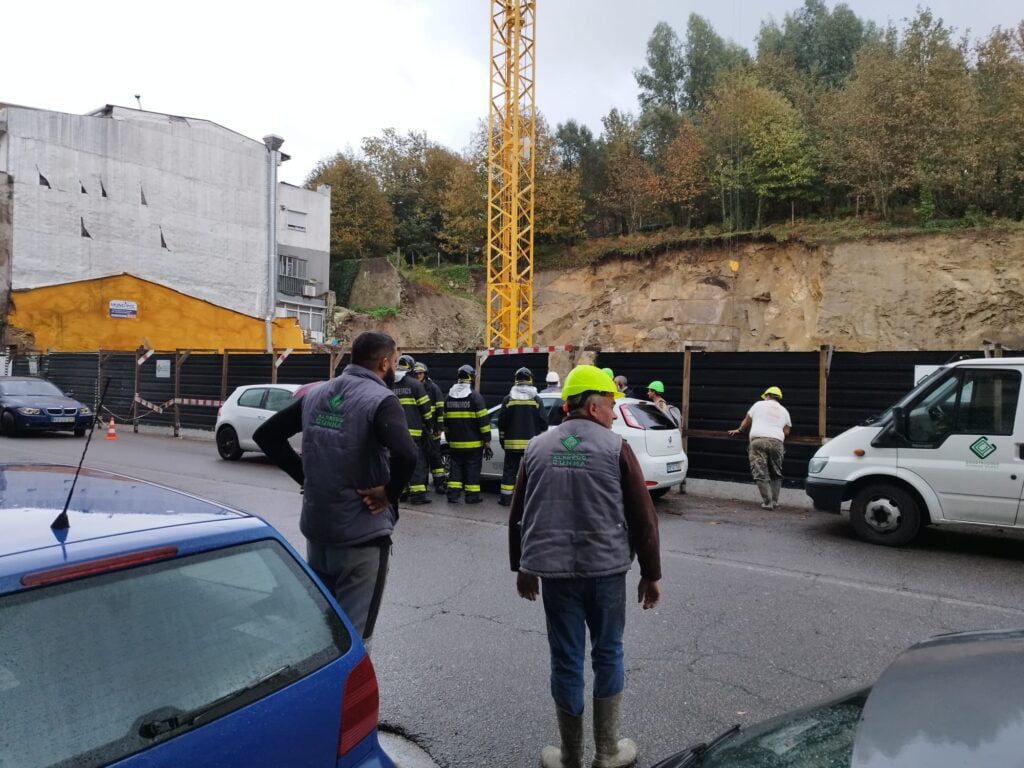 Braga: Grande susto na Devesa. Trabalhadores escapam a aluimento de terras em obras WhatsApp Image 2023 11 13 at 15.35.26 1