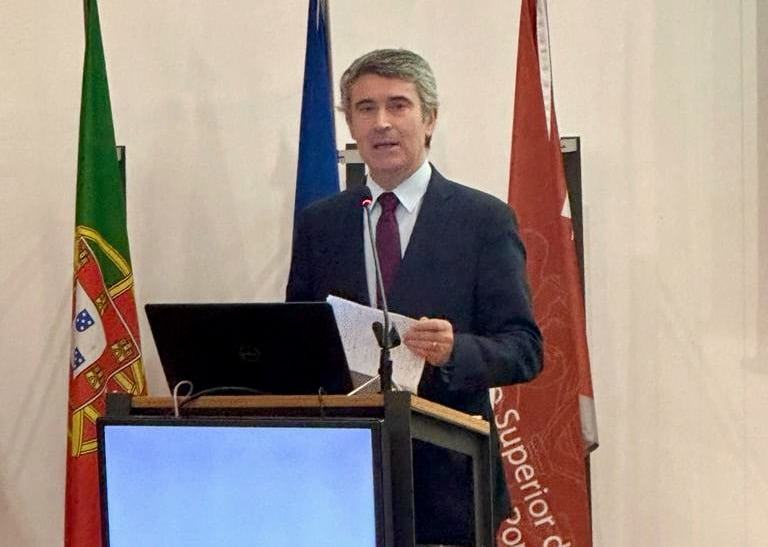 José Luís Carneiro assume candidatura ao PS e quer ser primeiro-Ministro jose luis carneiro