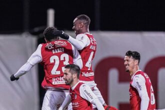 SC Braga vence Nacional
