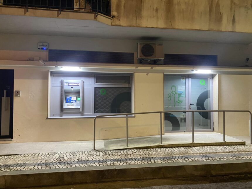 Esposende: Apúlia volta a ter multibanco multibanco