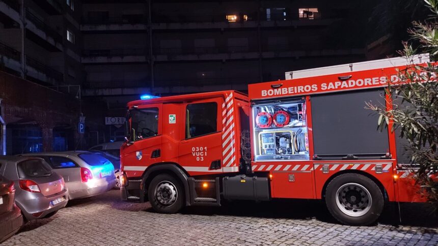 Braga: Consoada trouxe fuga de gás e incêndio em cozinha 4b3976b8 1b9f 43ce 8a0d aa35bb150d34