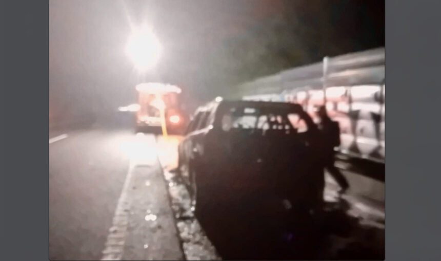 Esposende: Viatura arde por completo na A28 ardeu a28 bv fao