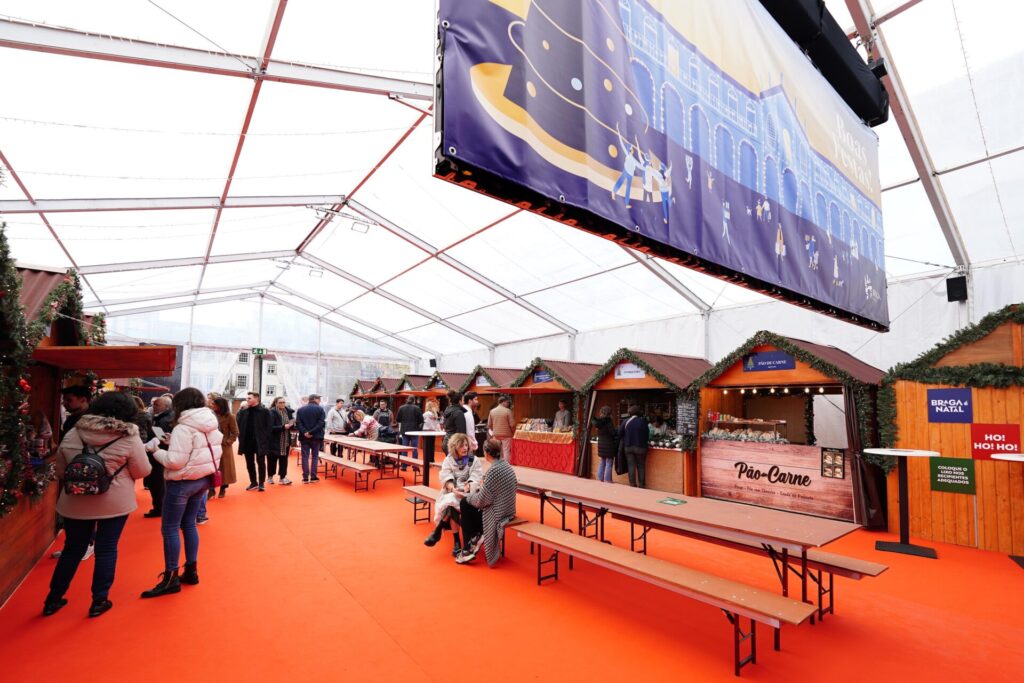 Braga: Mercado de Natal conta com programa cultural intenso e ecléctico IMG 5109