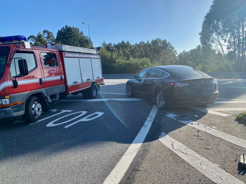 Esposende: Acidente no nó da A28 faz um ferido acidente A28 _ - 6