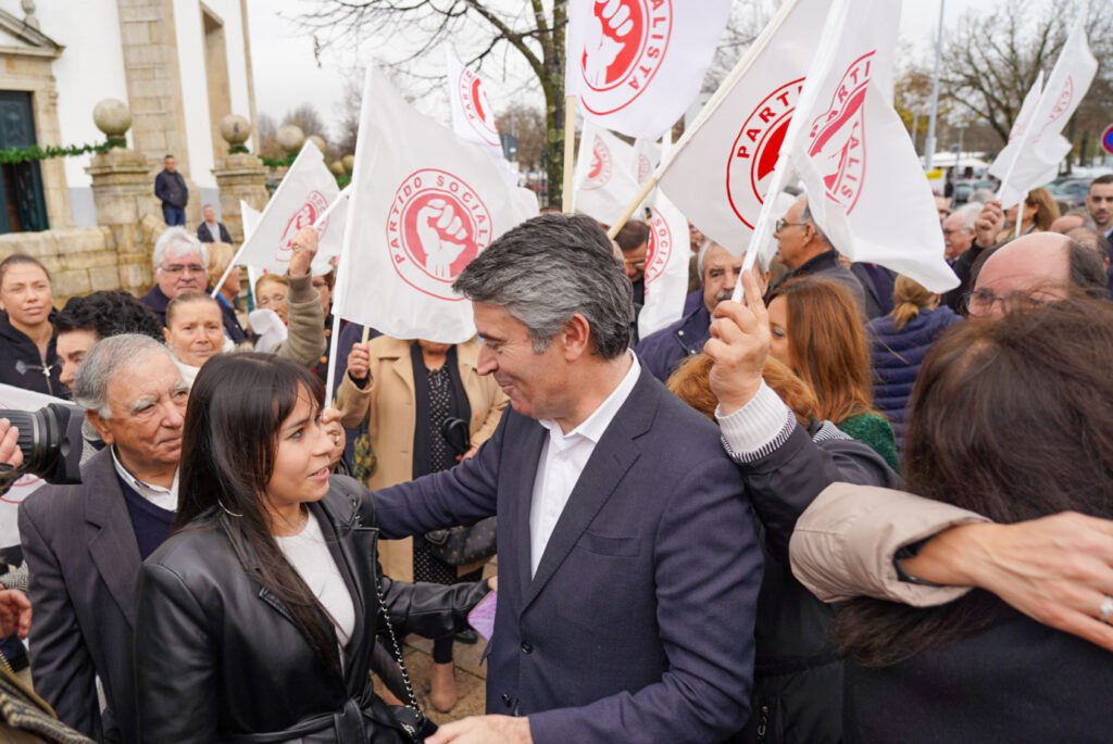 Barcelos: José Luís Carneiro com “onda de vitória” e diz "vou impedir vitória da direita josel luis carneiro 1
