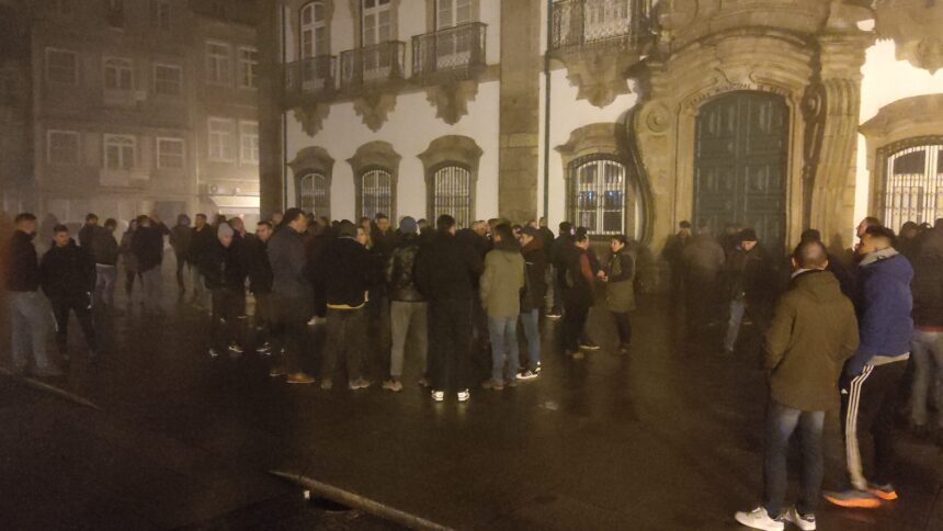Braga: Vigília das forças policiais continua. Mais 100 em frente à Câmara PSP GNR Braga protesto