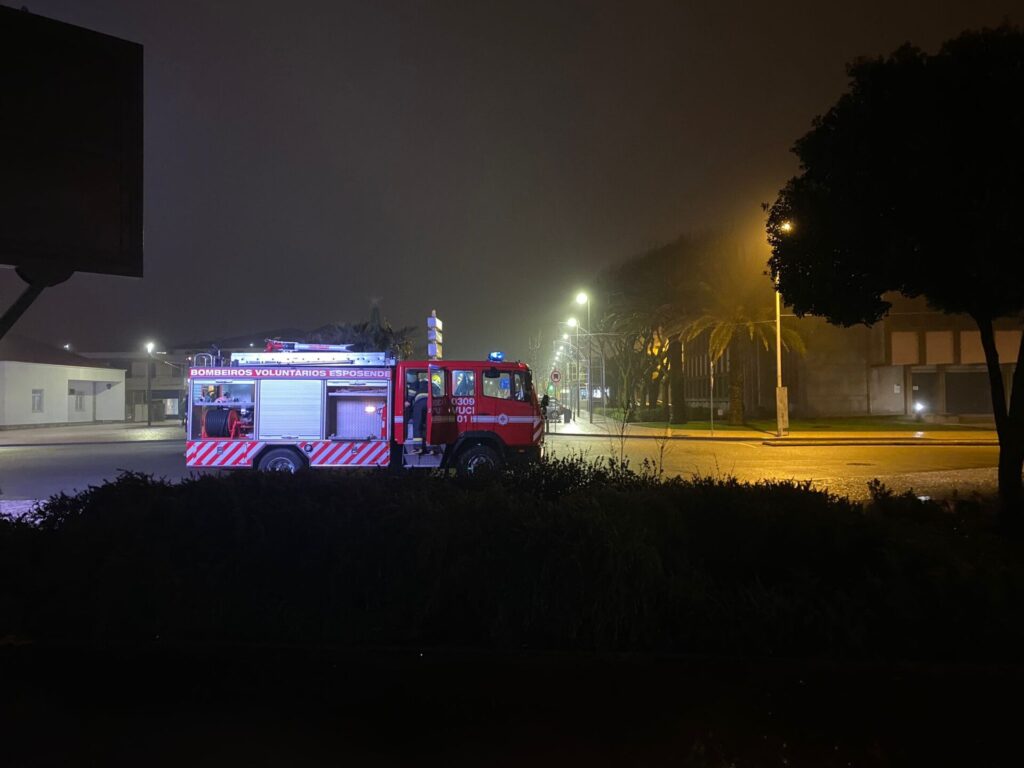 Esposende: Tenda de eventos alvo de vandalismo com fogo junto às Piscinas WhatsApp Image 2024 01 14 at 20.06.00 1