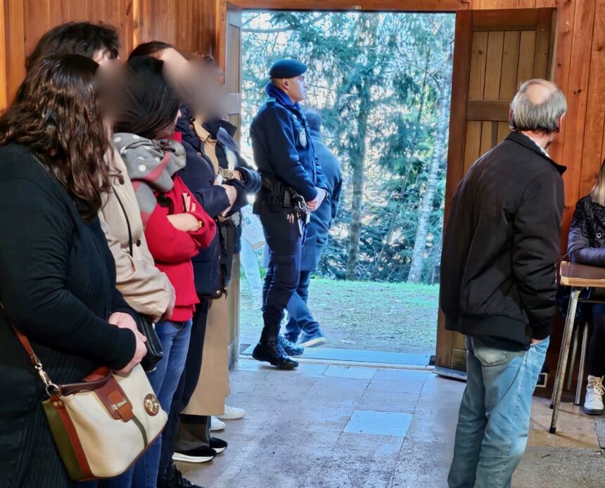 Braga: Assembleia da APPACDM marcada por agressões. GNR no local assembleia appacdm