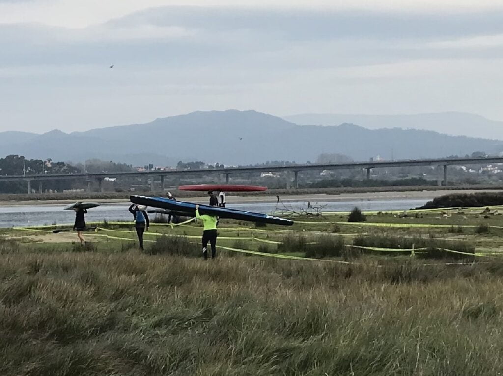 Viana: DKC acusa câmara de "licença para matar" habitat dos "borrelho" e desporto inclusivo canoistas de canoa às costas