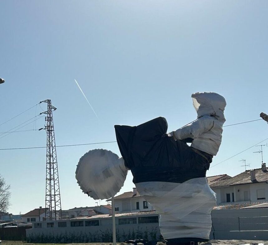 Escultura em esposende. Paulo Gonçalves