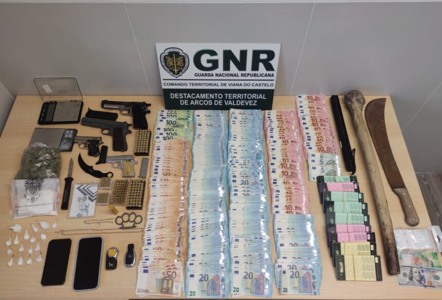 Viana: Diamante, prostituição e droga. GNR faz cinco detidos em Braga e Ponte da Barca apreensao da GNR viana