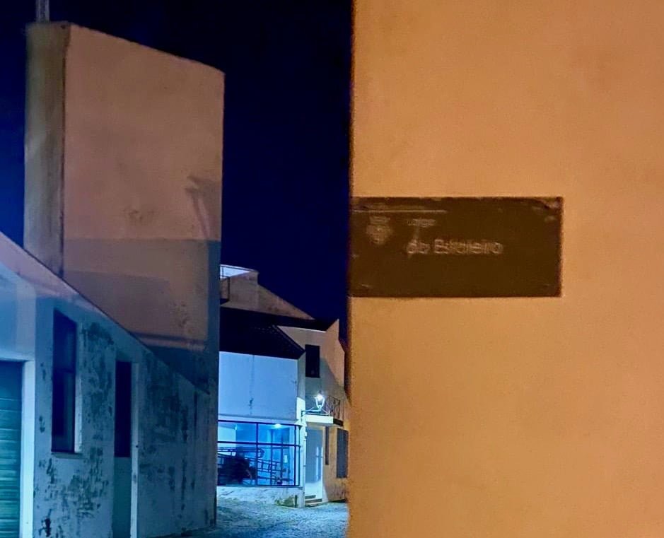 Esposende: Vários carros alvo de furtos no largo do Estaleiro em Fão assalto largo do estaleiro - 1