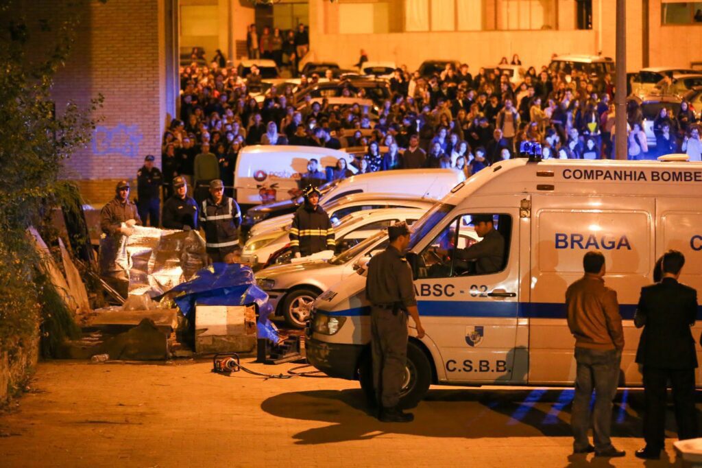 queda muro braga uminho