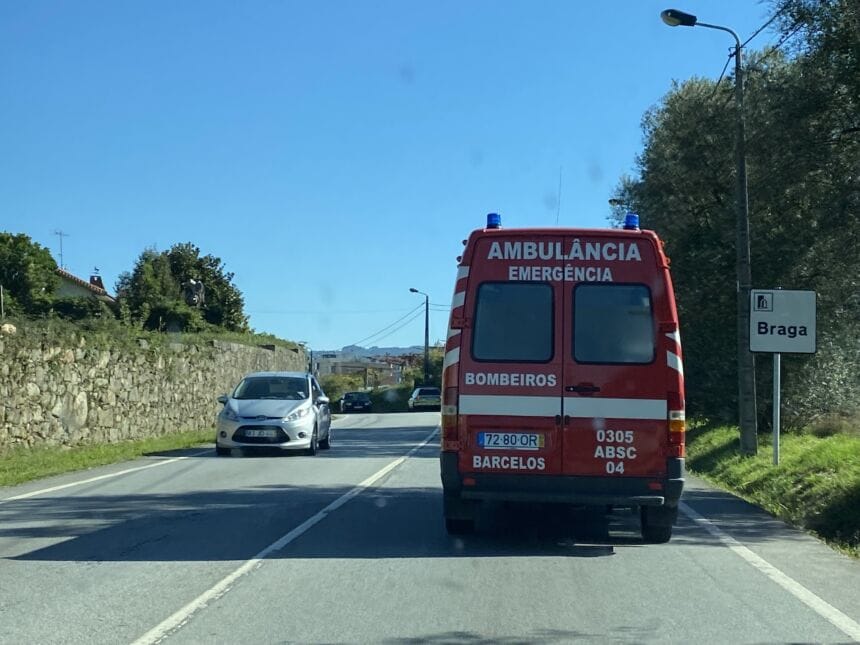 Barcelos: Um ferido grave em Aguiar após acidente de trabalho BV Barcelos acidente