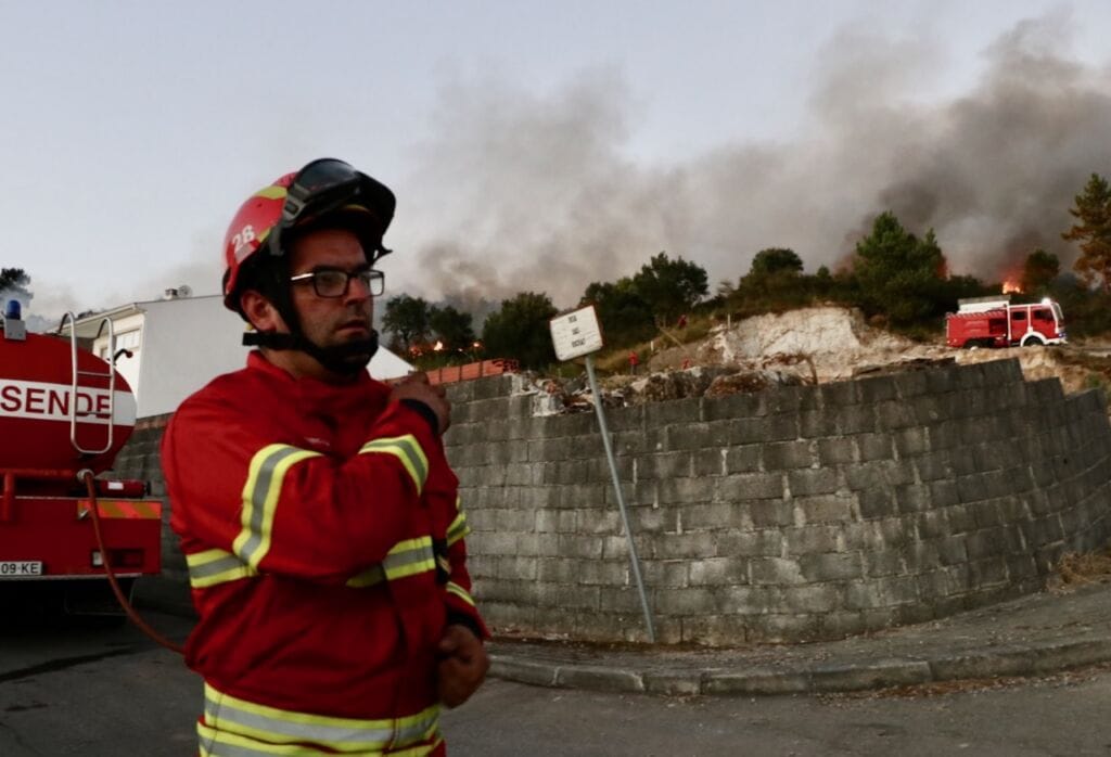 Minho: Cabeceiras de Basto é o concelho mais afetado pelos incêndios no distrito de Braga incendios, bombeiros, ocorrências