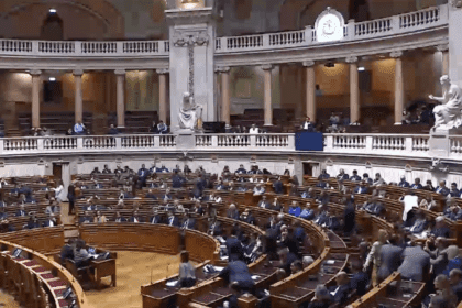 Parlamento Governo