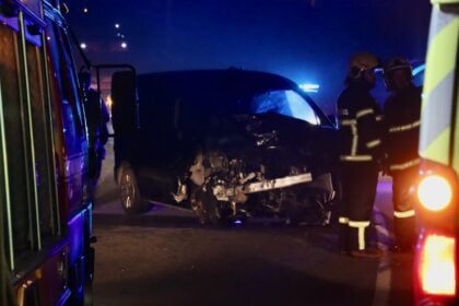 colisão acidente forjães EN103