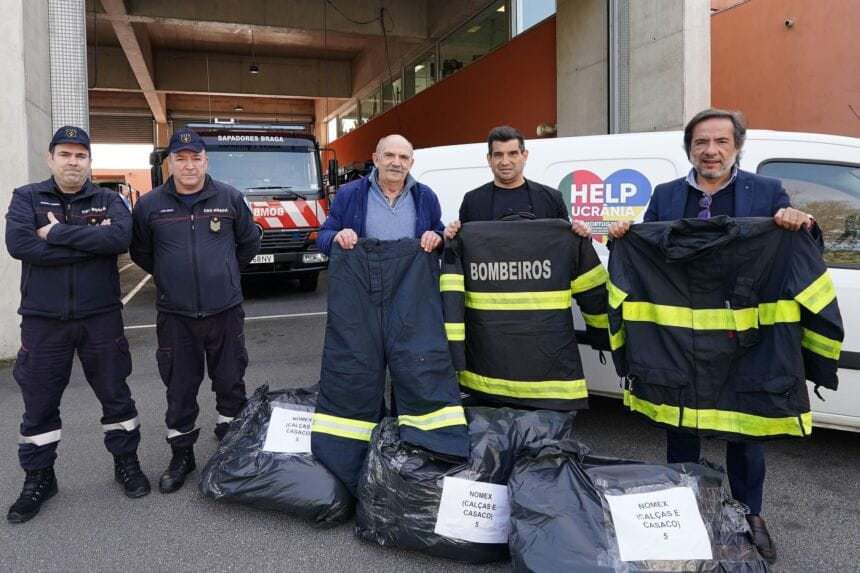 Braga: Bombeiros Sapadores reforçam Ucrânia com EPI’s IMG 7932