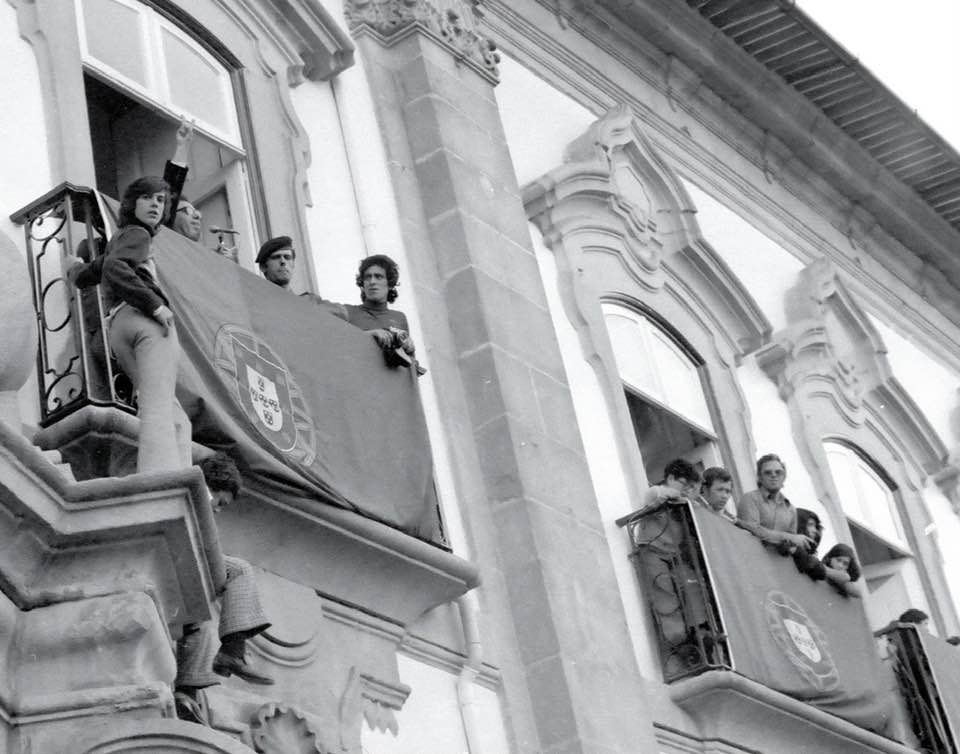 25 de abril 26 de abril Braga