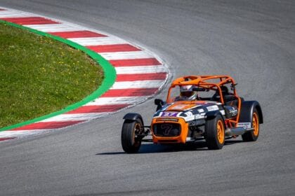 automobilismo Mariana Machado