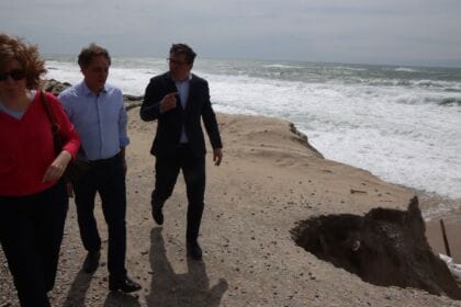 Apúlia Cedovem erosao costeira mar