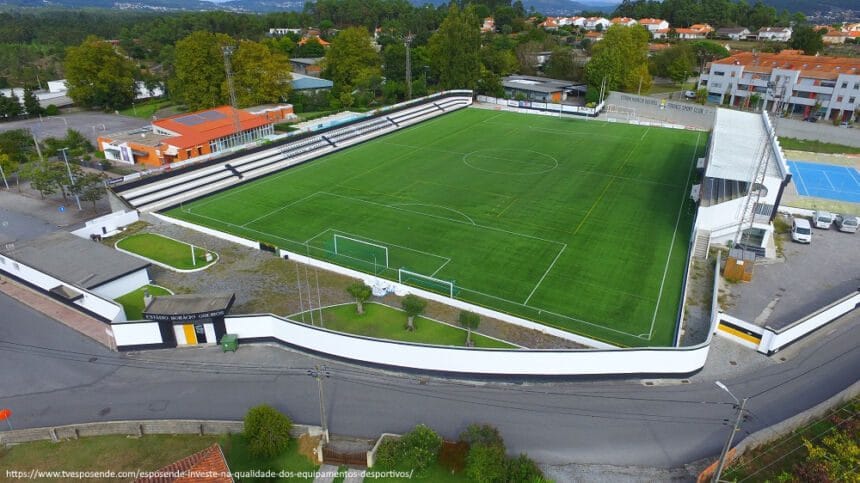 Futebol: Forjães SC recebe 122 mil euros da Câmara para requalificar estádio Forjães SC Esposende