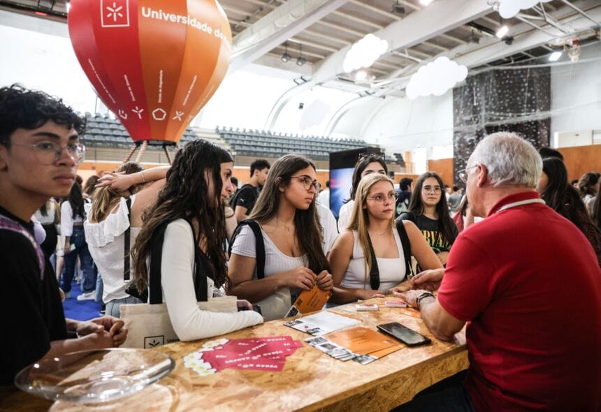 Emprego norte educação