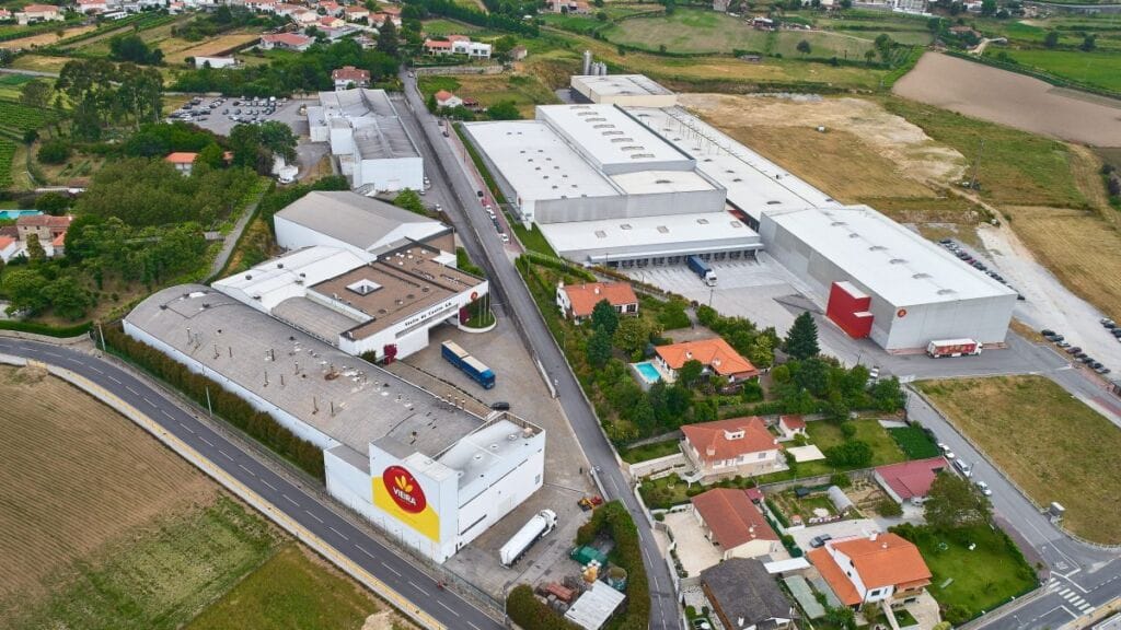 Famalicão: Vieira de Castro produz 60 milhões de amêndoas na Páscoa Vieira de Castro