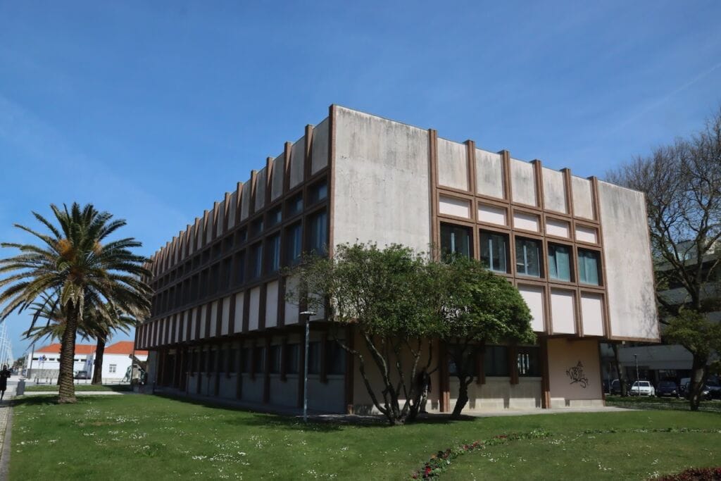 Tribunais de Esposende e Barcelos precisam de "obras urgentes" tribunal de esposende