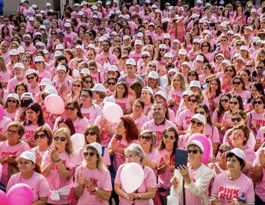 Quase mil rastreios do cancro da mama por dia no Norte Rosa Vida Pink Race Braga cancro
