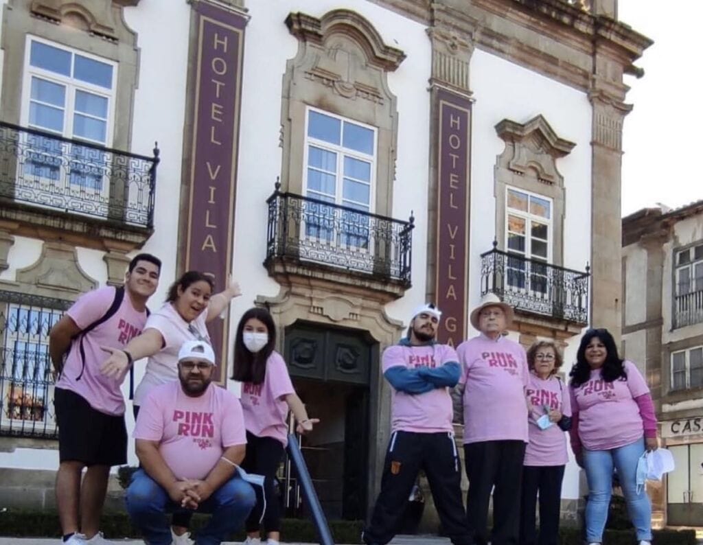 Braga: 4 mil metros de "Pink". Já tem data a "Race For the Cure" Rosa Vida Pink Race Braga