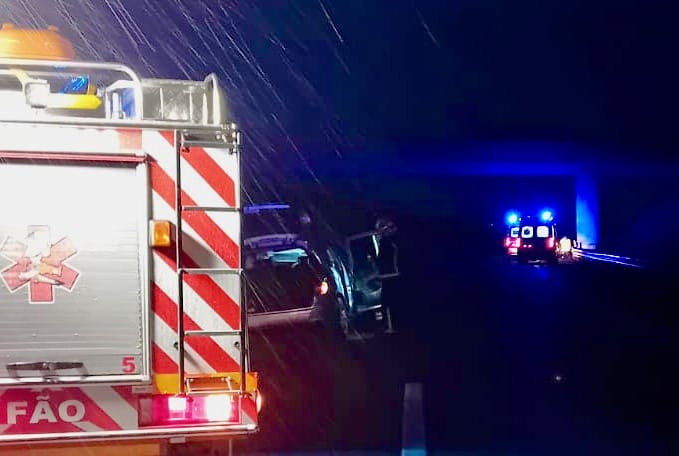 Esposende: Adolescente entre os feridos de despiste na A11 Acidente A11 esposende - 1