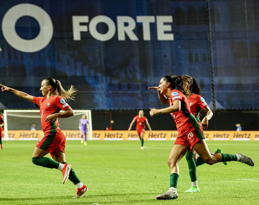 Futebol: Portugal vence “fácil” com goleada IMG 0297