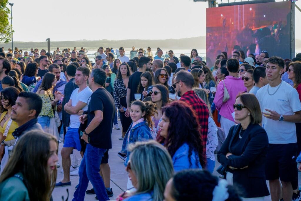 Esposende: Sunset nas Piscinas Foz do Cávado para encerrar verão Esposende verão Benjamim Pereira