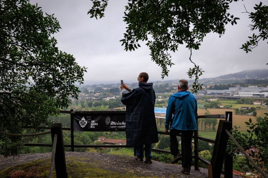 Braga: Caminhar, desfrutar e inaugurar. Tanque comunitário em Sequeira recuperado Tanque Braga Sequeira