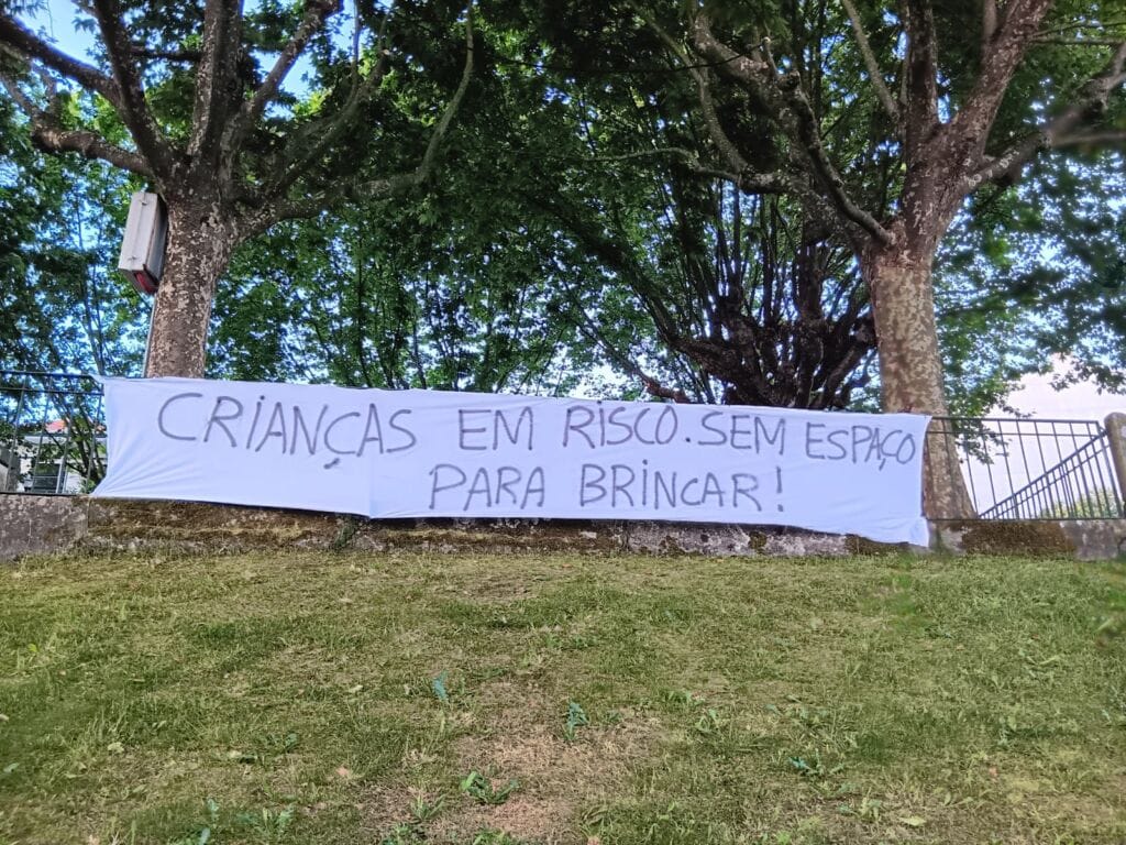 Braga protesto escola sé