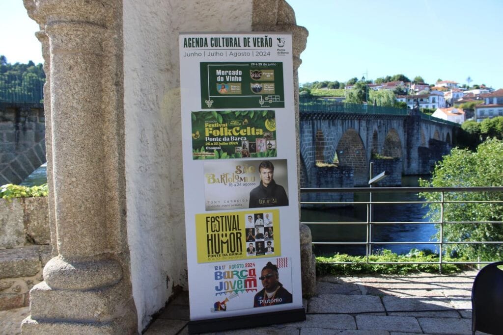 Tony Carreira Ponte da Barca