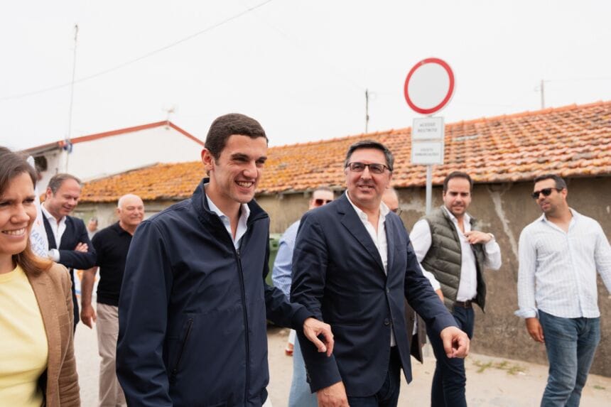 Europeias: Esposende recebeu Sebastião Bugalho e mostrou impacto da erosão costeira em Apúlia Benjamim Pereira Sebastião Bugalho europeias esposende erosão