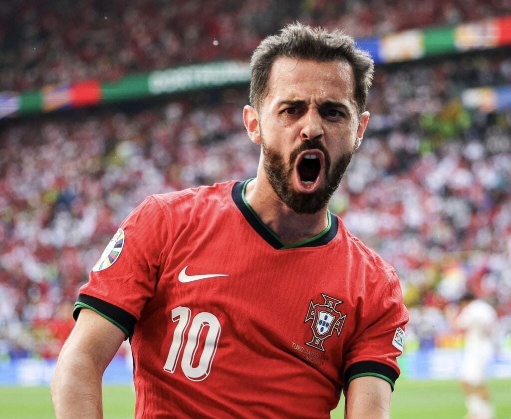 Futebol: Portugal dá "banho luso" à Turquia Portugal Bernardo Silva