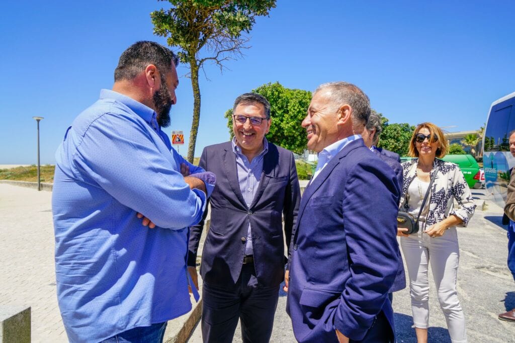 Esposende: "É fundamental agir rápido e proteger esta costa" afirmou secretário de Estado do Ambiente Esposende Estado Ambiente E24 erosao