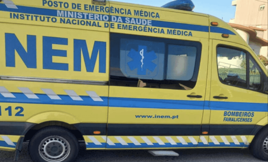 Homem morre após queda em casa em Famalicão INEM Famalicão