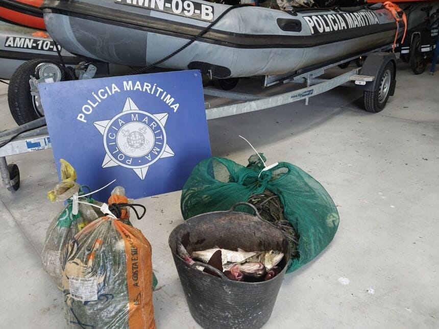 Espanhola Polícia Marítima de Caminha Viana rio minho