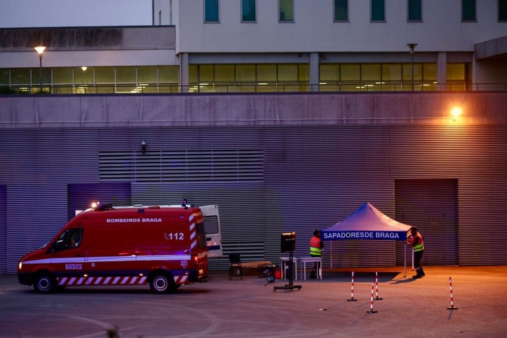 Braga: Incêndio e contaminação. Mais de 100 operacionais testam capacidade de resposta do Hospital Simulacro hospital braga